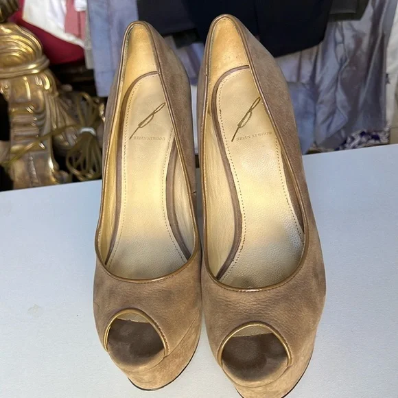 B Brian Atwood Peep toe Pump - Picture 2 of 5